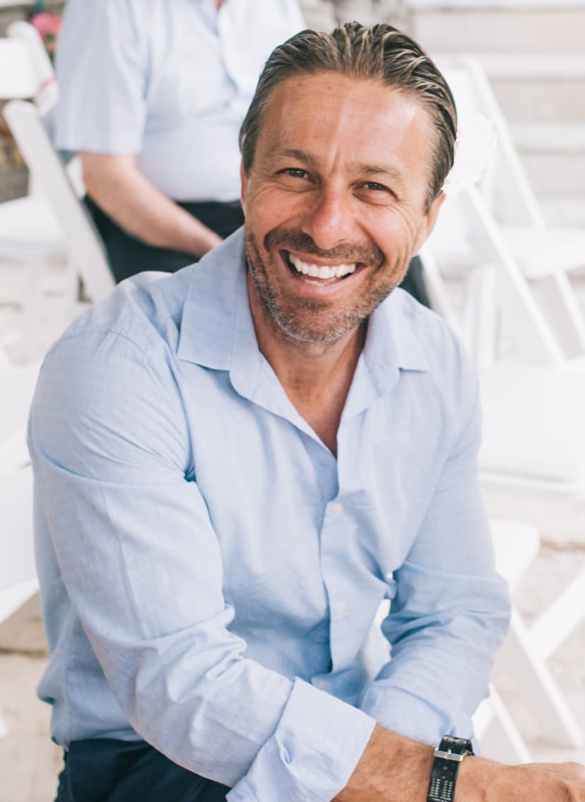 Nektarios Kontogiorgakis - Host